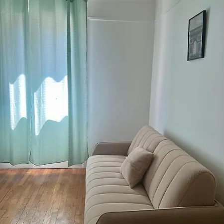 Studio Dans Pantin