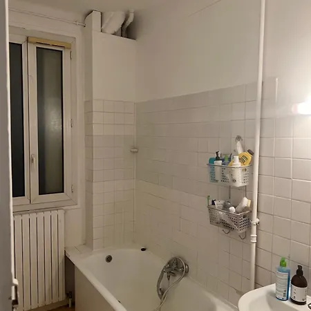 Studio Dans Pantin * Paris